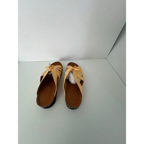 New Women Cute Yellow Front Bow Slide on slipper Size 41 (US 10) - Picture 3 of 9